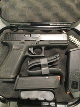 GLOCK G17 GEN 5 9MM LUGER (9X19 PARA) - 2 of 4