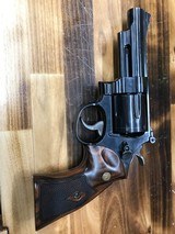 SMITH & WESSON 29 - 2 of 7