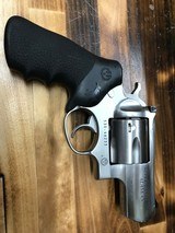 RUGER Super Redhawk Alaskan - 2 of 7