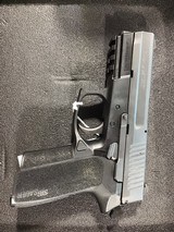 SIG SAUER SP2022 9MM LUGER (9X19 PARA) - 2 of 4