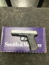 SMITH & WESSON SD9 VE 9MM LUGER (9X19 PARA) - 1 of 4