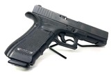 GLOCK G22 .40 CALIBER - 2 of 5