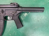 SMITH & WESSON M&P 15-22 - 3 of 5
