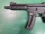 SMITH & WESSON M&P 15-22 - 2 of 5