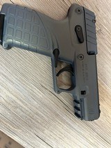 KELTEC P17 - 4 of 4