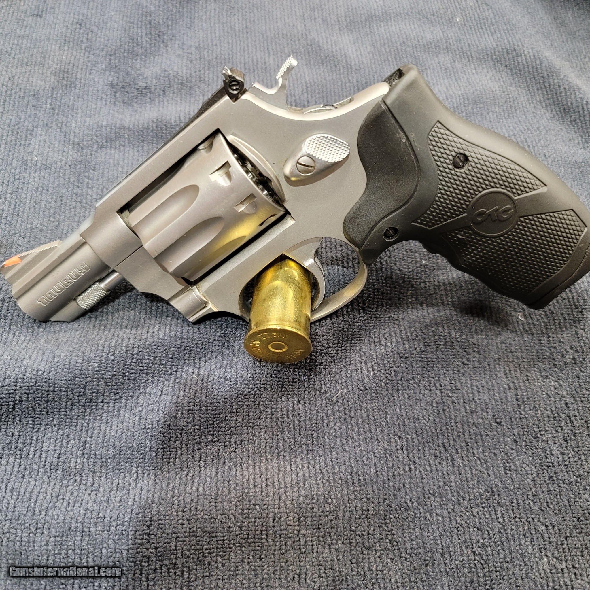 TAURUS 94 SS