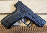 SPRINGFIELD ARMORY XD-40 .40 S&W - 1 of 6