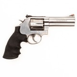 SMITH & WESSON MODEL 686 - 2 of 3