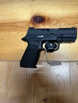 SIG SAUER P320 X Carry - 2 of 3