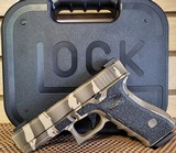 GLOCK 17 G17 GEN 4 9MM LUGER (9X19 PARA) - 1 of 4