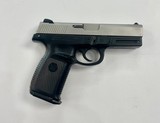 SMITH & WESSON SW40VE .40 S&W - 2 of 3