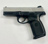 SMITH & WESSON SW40VE .40 S&W - 1 of 3