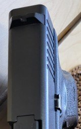 GLOCK G22 .40 S&W - 4 of 4