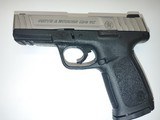 SMITH & WESSON SD9 VE 9MM LUGER (9X19 PARA) - 1 of 2
