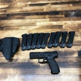 HECKLER & KOCH VP9 - 7 of 7