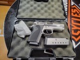 SMITH & WESSON 4513 - 3 of 5