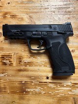 SMITH & WESSON M&P45 M2.0 .45 ACP - 2 of 3