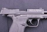 SMITH & WESSON M&P M2.0 COMPACT .22 LR - 5 of 7