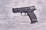 SMITH & WESSON M&P 40 .40 S&W - 1 of 3