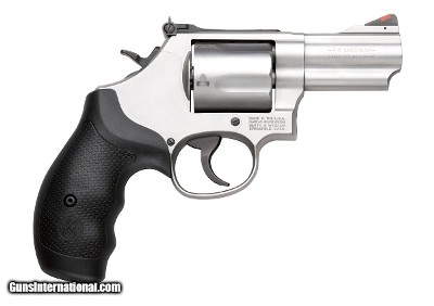SMITH & WESSON 69 COMBAT MAGNUM .44 MAGNUM