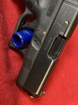 GLOCK 27 G27 Sub Compact 40 S&W - 3 of 3