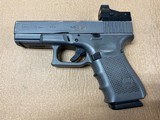 GLOCK 19Gen 4 9MM LUGER (9X19 PARA) - 1 of 3