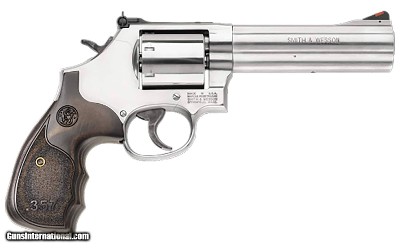 SMITH & WESSON 686 PLUS 3-5-7 MAGNUM SERIES .357 MAG