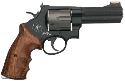 SMITH & WESSON 329PD .44 MAGNUM