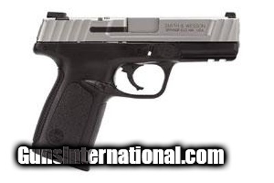 SMITH & WESSON SD40 VE .40 S&W