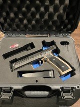 LAUGO ARMS ALIEN FULL KIT 2 UPPERS RED DOT 9MM LUGER (9X19 PARA) - 1 of 1