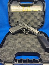 GLOCK G23 GEN3 .40 S&W - 1 of 3