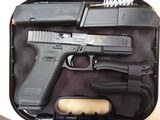 GLOCK GLOCK 17 GEN 5 9MM LUGER (9X19 PARA) - 1 of 3