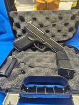 GLOCK G23 GEN4 (LE TRADE IN) .40 S&W - 1 of 3