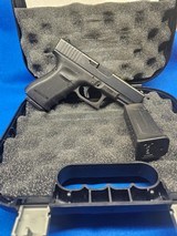 GLOCK G23 GEN4 (LE TRADE IN) .40 S&W - 1 of 3
