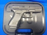 GLOCK G23 GEN3 .40 S&W - 2 of 3