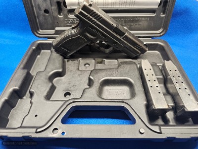 SPRINGFIELD ARMORY XD-40 .40 S&W