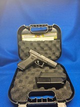 GLOCK G22 GEN3 .40 S&W - 1 of 3