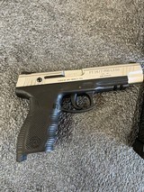 TAURUS PT24/7 pro ls ds .40 CALIBER - 2 of 3
