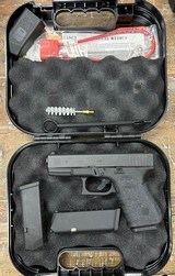 GLOCK 19 g19 gen 3 9MM LUGER (9X19 PARA) - 2 of 2