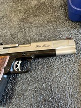 SMITH & WESSON SW 1911 Pro Series .45 ACP - 2 of 3