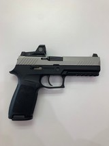 SIG SAUER 320 P320 320AXGCA-9-CW-CL-R2 CLASSIC 17RDS 9MM LUGER (9X19 PARA) - 2 of 2