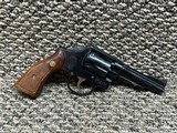 SMITH & WESSON 15-3 .38 SPL - 2 of 3