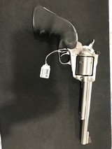RUGER "NEW MODEL" SUPER BLACKHAWK STAINLESS .44MAG - 1 of 3