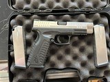 SPRINGFIELD ARMORY XDM-40 40S&W - 2 of 2