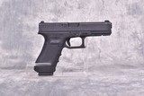 Glock G22 Gen 4 .40 S&W - 2 of 2