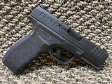 SPRINGFIELD HELLCAT PRO OSP 9MM LUGER (9X19 PARA) - 2 of 3