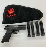 RUGER SR40 .40 S&W - 1 of 3