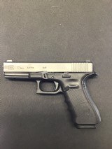 GLOCK 17 G17 GEN 4 9MM LUGER (9X19 PARA) - 1 of 2