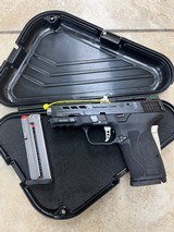 SMITH & WESSON M&P Shield EZ Performance center 9MM LUGER (9X19 PARA) - 1 of 3