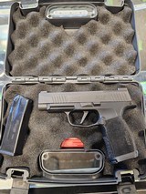 SIG SAUER P365 XL 9MM LUGER (9X19 PARA) - 1 of 2